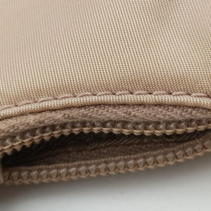 Pre-owned Prada Re-Edition 2005 Re-Nylon Bag Beige nylon 1BH204 handbag | stylenewstar