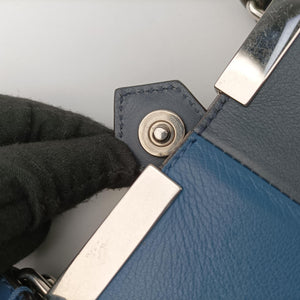 Pre-owned Fendi Troisjours Navy × Blue Leather 8BH272 handbag | stylenewstar