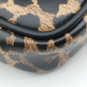 Secondhand Yves Saint Laurent Baby Lou Leopard Print Heart Black×Leopard Leather 650170 shoulderbag | stylenewstar