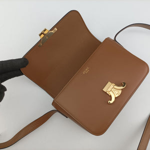 Pre-owned Celine Teen Triomphe Brown Leather 188423BF4 shoulderbag | stylenewstar