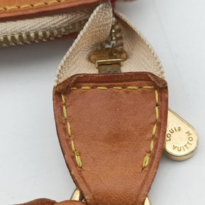 Pre-owned Louis Vuitton Pochette Accessoires white Monogram Multicolor M92649 shoulderbag | stylenewstar