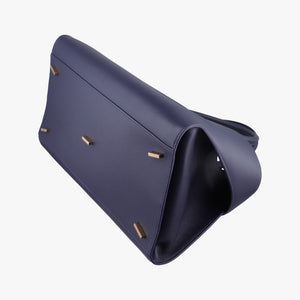 Pre-owned Ferragamo hug Navy leather shoulderbag | stylenewstar