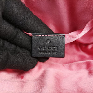 Pre-owned Gucci GG Marmont Black velour 476434 bum bag/waist bag | stylenewstar