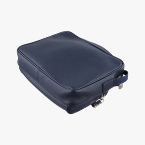 Secondhand Louis Vuitton Outdoor Messenger PM Navy Taiga M33437 shoulderbag | stylenewstar