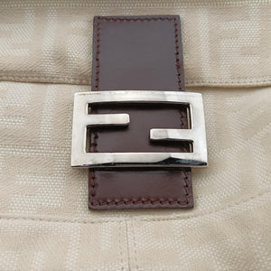 Pre-owned Fendi Mamma Bucket White canvas×leather carrybag | stylenewstar