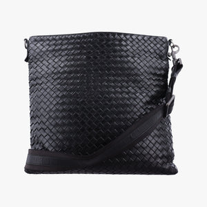 Pre-owned Bottega Veneta Intrecciato Black lambskin shoulderbag | stylenewstar