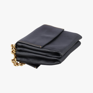 Vintage Marni Trunk Black Leather shoulderbag | stylenewstar