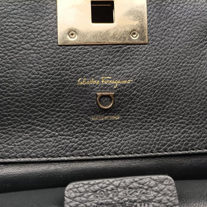 Pre-owned Ferragamo Studio Dark Gray Grained Calfskin shoulderbag | stylenewstar