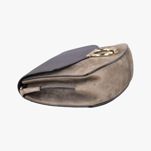 Secondhand Ferragamo Margot Grey×Taupe Mixed Suede × leather shoulderbag | stylenewstar