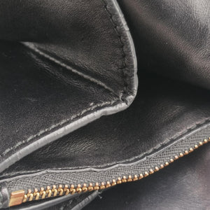 Pre-owned Ferragamo Enny hobo Black Leather shoulderbag | stylenewstar