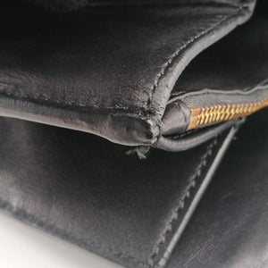 Pre-owned Ferragamo Enny hobo Black Leather shoulderbag | stylenewstar