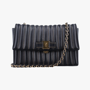 Pre-owned Ferragamo Vara Logo Ribbon Stripe Black Leather shoulderbag | stylenewstar