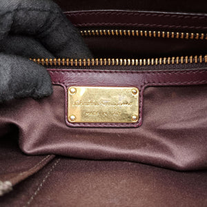 Vintage Ferragamo fiamma Burgundy Leather handbag | stylenewstar