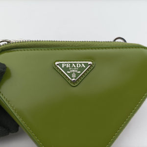 Pre-owned Prada Triangle Logo Plate Green SAFFIANO Leather 1NR015 shoulderbag | stylenewstar