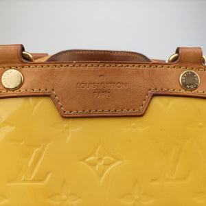 Pre-owned Louis Vuitton Brea MM Dunne Vernis M90180 shoulderbag | stylenewstar
