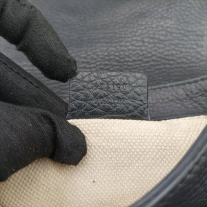 Pre-owned Gucci Soho Black Leather 323190 shoulderbag | stylenewstar