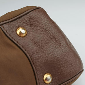 Secondhand Prada Tessuto Nappa Gaufre Satchel Rovere Brown nylon×Leather shoulderbag | stylenewstar