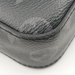 Pre-owned Louis Vuitton Trio Messenger black Monogram Eclipse Reverse M69443 shoulderbag | stylenewstar