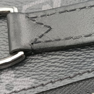Pre-owned Louis Vuitton Trio Messenger black Monogram Eclipse Reverse M69443 shoulderbag | stylenewstar