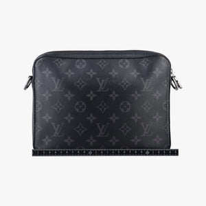 Pre-owned Louis Vuitton Trio Messenger black Monogram Eclipse Reverse M69443 shoulderbag | stylenewstar