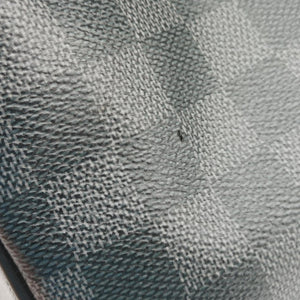 Secondhand Louis Vuitton Tadao Graphite Damier Graphite N41259 handbag | stylenewstar