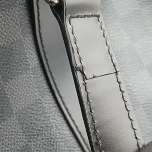 Secondhand Louis Vuitton Tadao Graphite Damier Graphite N41259 handbag | stylenewstar