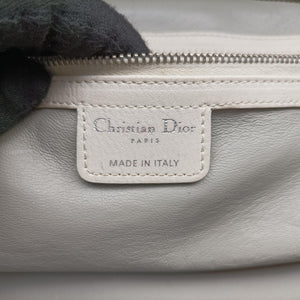 Pre-owned Christian Dior Detective White leather handbag | stylenewstar