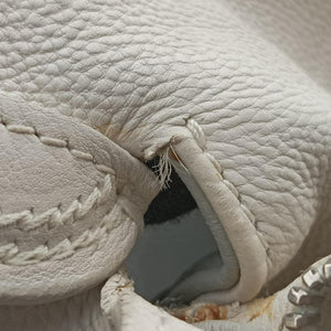 Pre-owned Christian Dior Detective White leather handbag | stylenewstar
