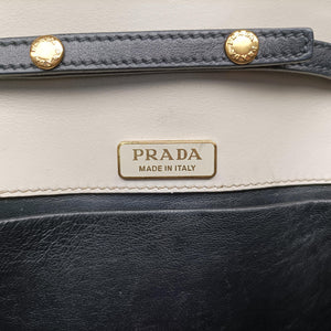 Pre-owned Prada Astrology Cahier White×Black Saffiano leather×Leather shoulderbag | stylenewstar