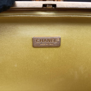 Pre-owned Chanel Chocolate Bar Yellow lambskin A94482 shoulderbag | stylenewstar