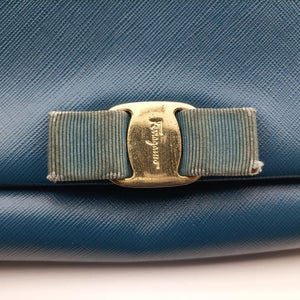 Pre-owned Ferragamo Ginny Vara Blue Leather shoulderbag | stylenewstar