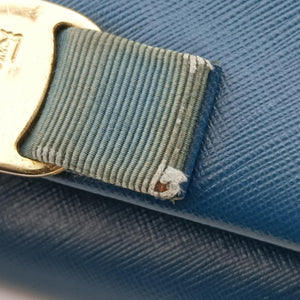 Pre-owned Ferragamo Ginny Vara Blue Leather shoulderbag | stylenewstar