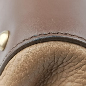 Secondhand Fendi SILVANA Brown × Beige Leather 8BN234 shoulderbag | stylenewstar