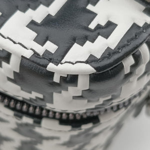 Pre-owned Christian Dior Houndstooth vanity bag Black and White Leather shoulderbag | stylenewstar