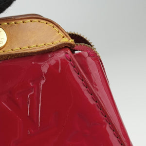 Pre-owned Louis Vuitton Brea MM ROSE INDIEN Vernis M91798 handbag | stylenewstar