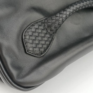 Pre-owned Bottega Veneta Intrecciato Black lambskin shoulderbag | stylenewstar