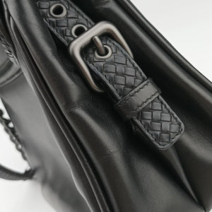 Pre-owned Bottega Veneta Intrecciato Black lambskin shoulderbag | stylenewstar