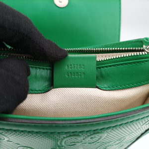 Pre-owned Gucci GG Embossed Messenger Bag Green Leather 625782 shoulderbag | stylenewstar