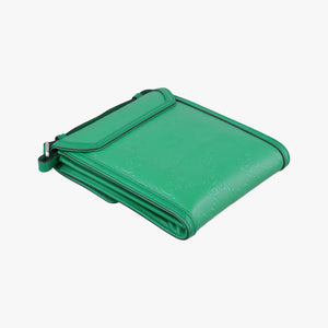 Pre-owned Gucci GG Embossed Messenger Bag Green Leather 625782 shoulderbag | stylenewstar