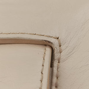 Vintage VERSACE La Medusa Beige Leather shoulderbag | stylenewstar