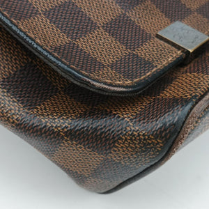 Pre-owned Louis Vuitton District MM EBENE Damier Canvas N41032 shoulderbag | stylenewstar