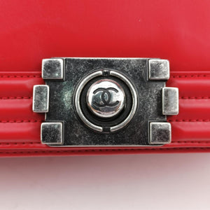 Pre-owned Chanel BOY CHANEL Red Leather A67086 shoulderbag | stylenewstar