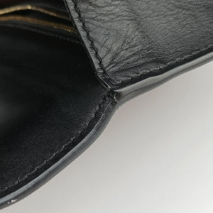 Pre-owned Gucci Sylvie Black Leather 421882 shoulderbag | stylenewstar
