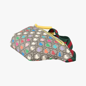 Pre-owned Gucci kids GG Top strawberry Print beige×multi PVC coated canvas 502095 bum bag/waist bag | stylenewstar
