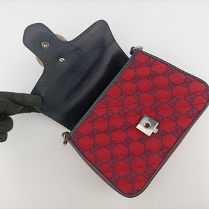 Secondhand Gucci GG Marmont Red×Black canvas 583571 shoulderbag | stylenewstar