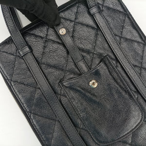 Vintage Chanel Matelasse Black Leather shoulderbag | stylenewstar