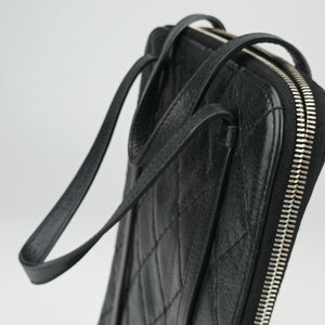 Vintage Chanel Matelasse Black Leather shoulderbag | stylenewstar