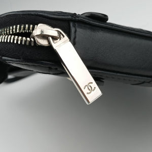 Vintage Chanel Matelasse Black Leather shoulderbag | stylenewstar