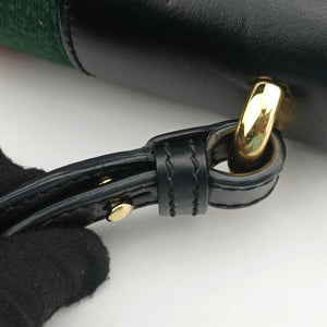Secondhand Gucci Sylvie Black×green×red Leather 421882 shoulderbag | stylenewstar