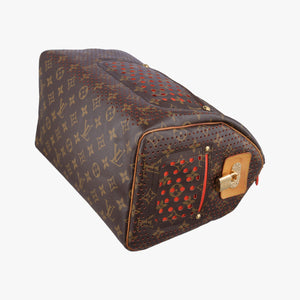 Pre-owned Louis Vuitton Speedy30 brown×Fuchsia Pink Monogram Perfo M95180 handbag | stylenewstar